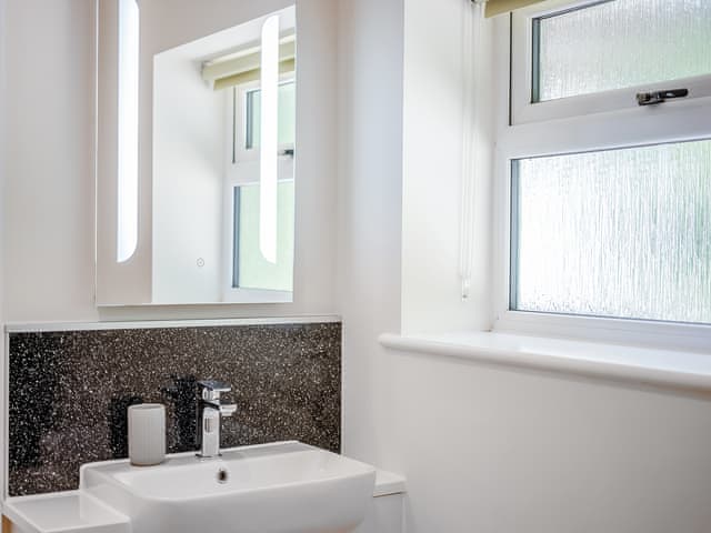 Bathroom | Ashwood - The Victorian Barn, Blandford Forum