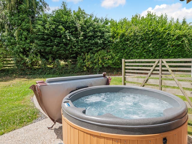 Hot tub | Ashwood - The Victorian Barn, Blandford Forum