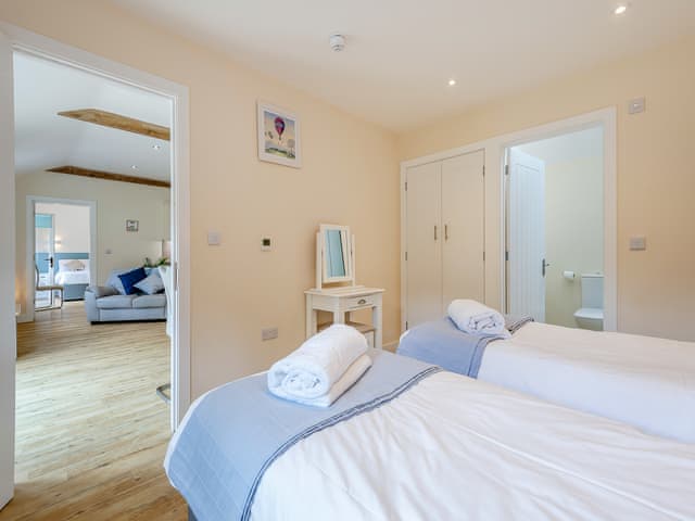Twin bedroom | Maplewood - The Victorian Barn, Blandford Forum