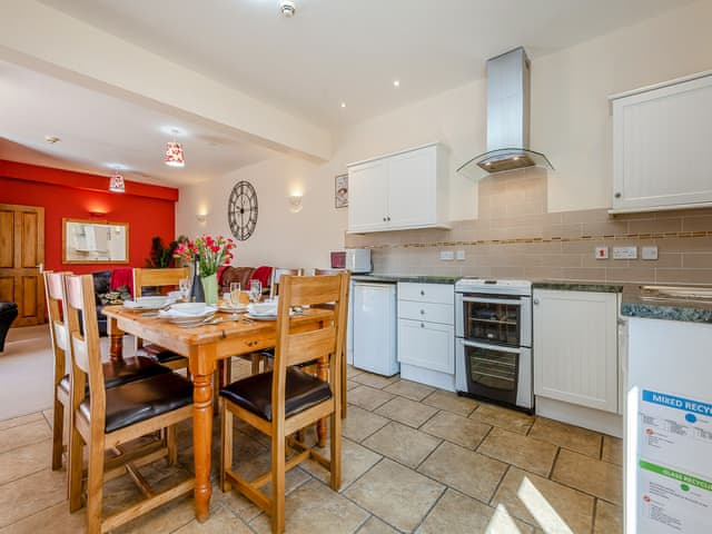 Kitchen/diner | Granary - The Victorian Barn, Blandford Forum