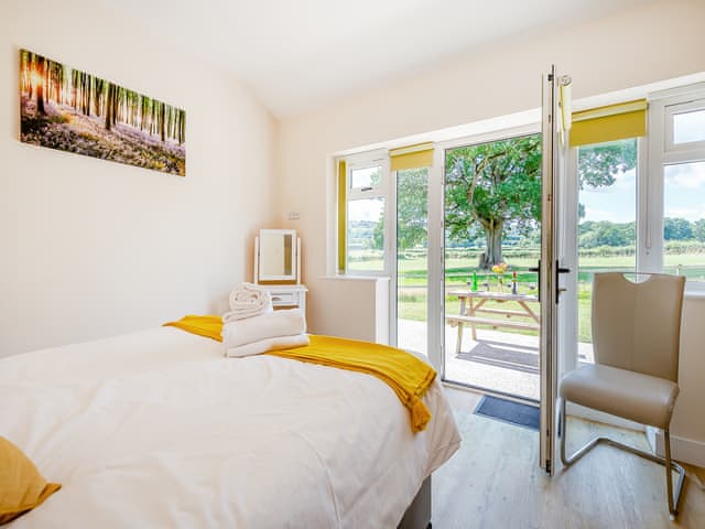 Double bedroom | Hollywood - The Victorian Barn, Blandford Forum