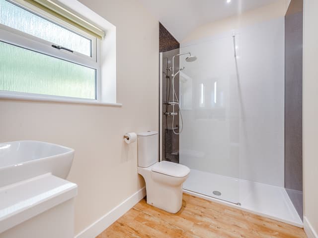 Bathroom | Hollywood - The Victorian Barn, Blandford Forum