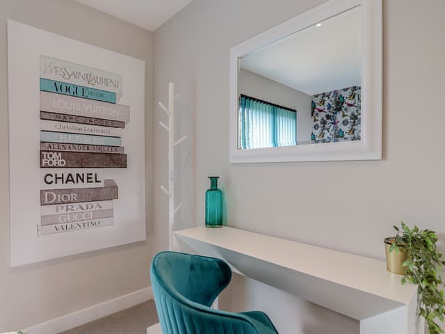 Interior | Micklemore Lakes & Lodges, North Thoresby