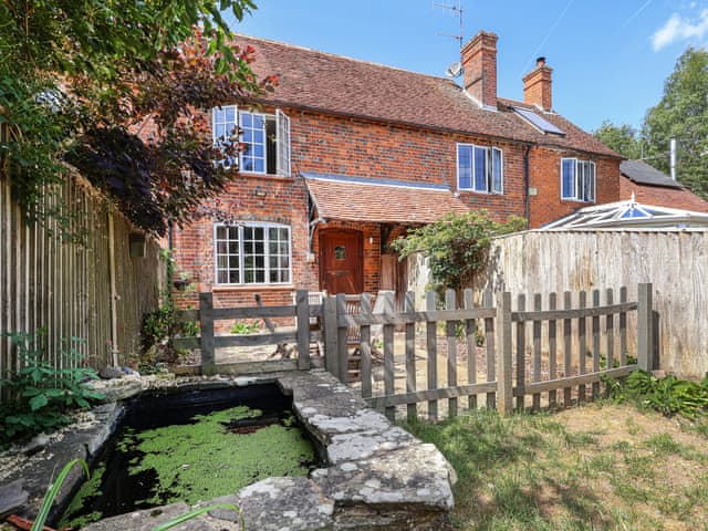Exterior | Bramblefield Cottage, All Berkshire