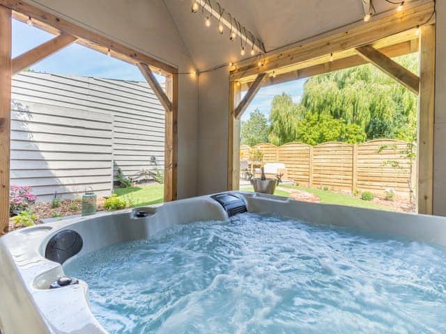 Hot tub | Queens Barn, Wortham, near Diss