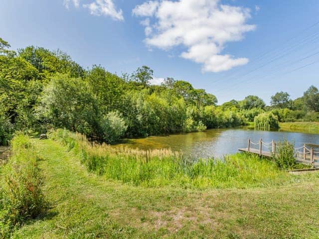 Surrounding area | Waterside Lodge Two - Ashgrove Country Park, Elland