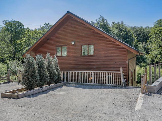 Exterior | Waterside Lodge Fourteen - Ashgrove Country Park, Elland