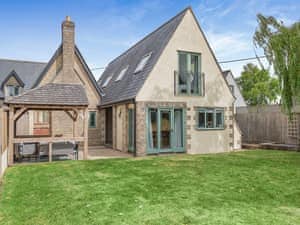 Exterior | The Pool House, Stalbridge, near Sturminster Newton
