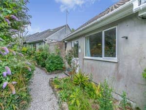 Exterior | The Vineries- 20 Blackbird Cottage - The Vineries, Lands End, near Porthcurno