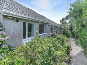 Exterior | The Vineries- 25 Mallard Cottage - The Vineries, Lands End, near Porthcurno