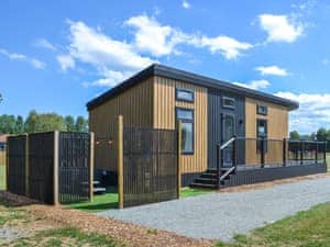 Exterior | Fairways Retreat 2 - Cottingham Parks, Cottingham