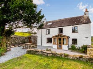 Front of the house in the late evening | Little Knott, Blawith, near Coniston