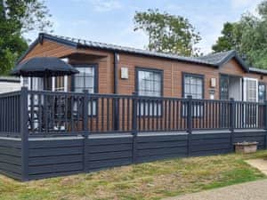 Exterior | Sunnyside Lodge, Sandown