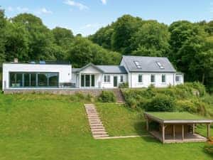 Excellent holiday home | Chapelburn, Fearnan, near Aberfeldy