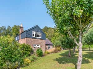 Exterior | Gardener&rsquo;s Cottage, Kirkton of Lethendy