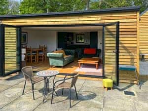 Terrace | Fernhill Stables, Sevenoaks