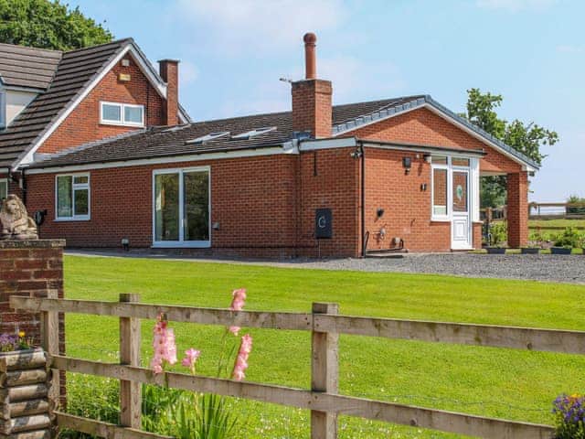 Exterior and entrance driveway | The Crofts, Winsford