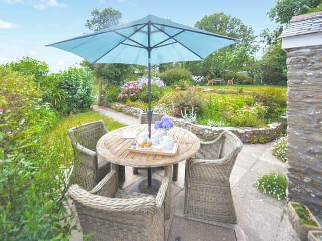 Outdoor eating area | Polcreek Cottage, Veryan