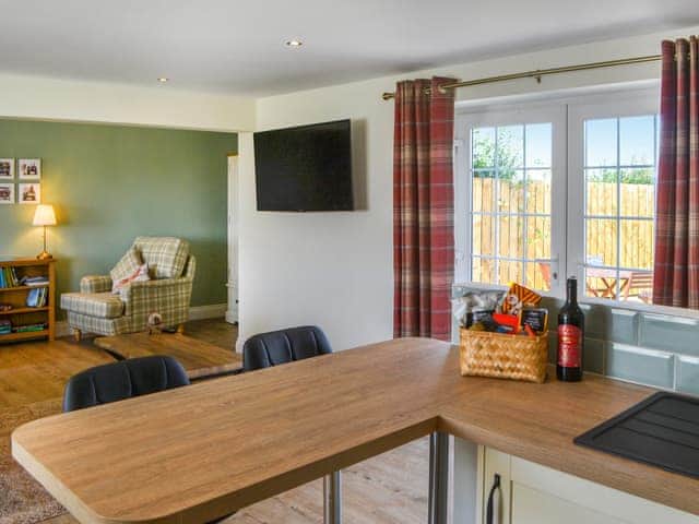 Open plan living space | Brocks Retreat, Felton