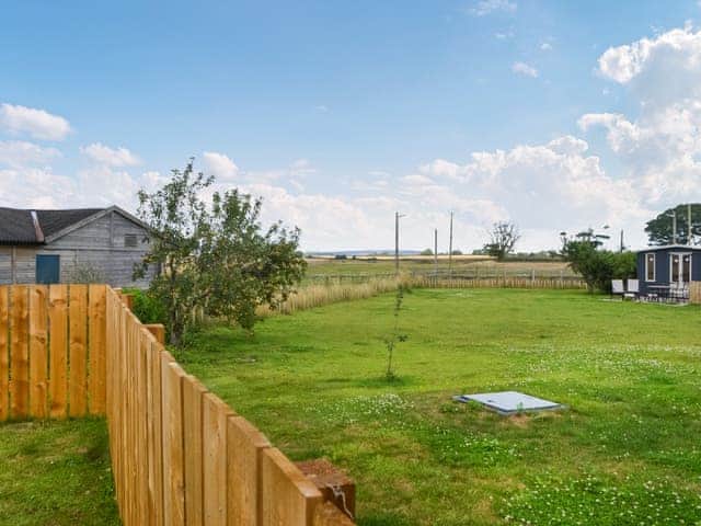 Outdoor | Brocks Retreat, Felton