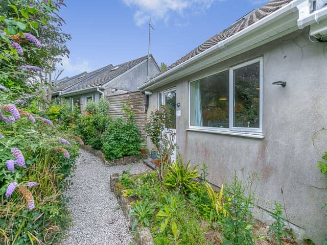Exterior | The Vineries- 20 Blackbird Cottage - The Vineries, Lands End, near Porthcurno