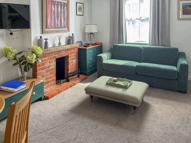 Living room/dining room | Willow Cottage, Stockbridge