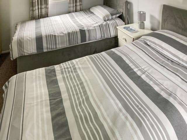 Twin bedroom | Marsh Corner Van - Marsh Corner Holidays, Neatishead, near Wroxham
