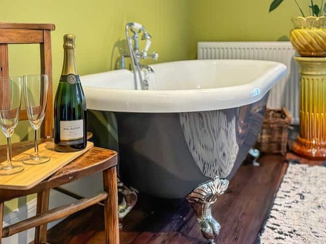 Bathroom | The West Wing, Doddington Near Wooler