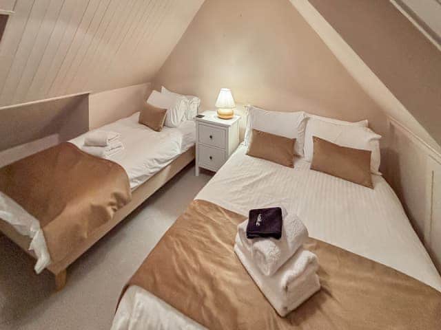 Double bedroom | Whalers Cottage, Whitby