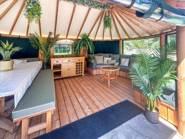 Summer house | Orchard Barn - Duvale Cottages, Bampton, near Tiverton