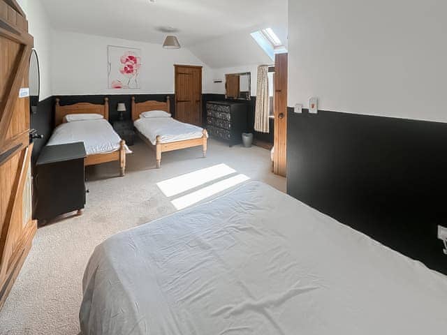 Bedroom | Duvale Barn - Duvale Cottages, Bampton, near Tiverton