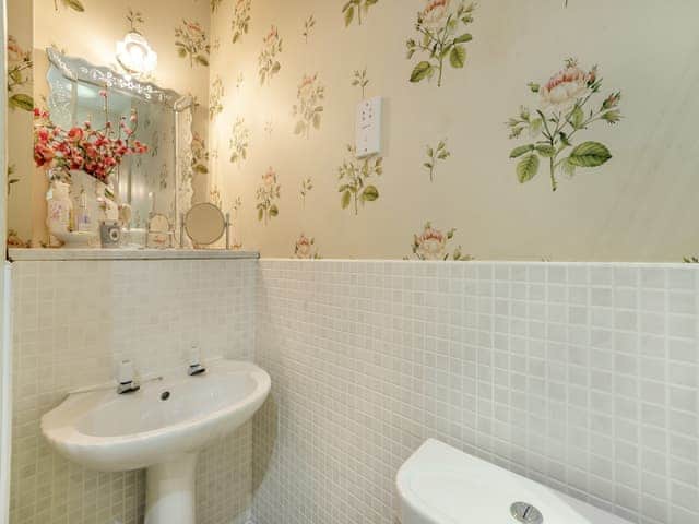 Bathroom | Rose Cottage - Daleside, Near Keswick
