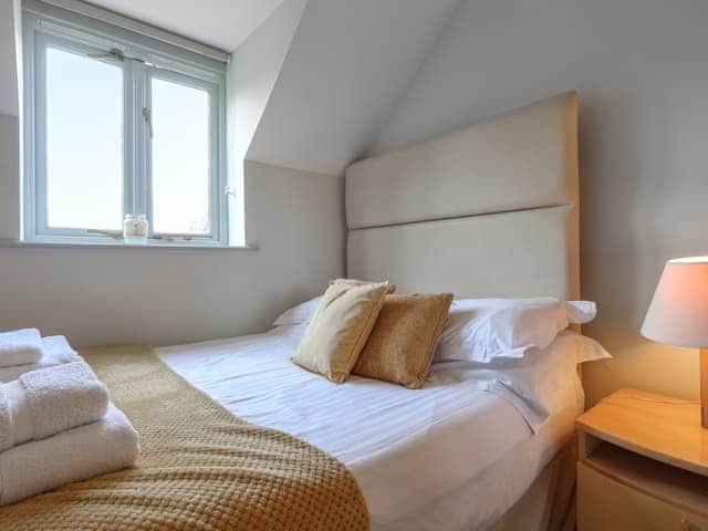 Double bedroom | Riverview, Somerford Keynes
