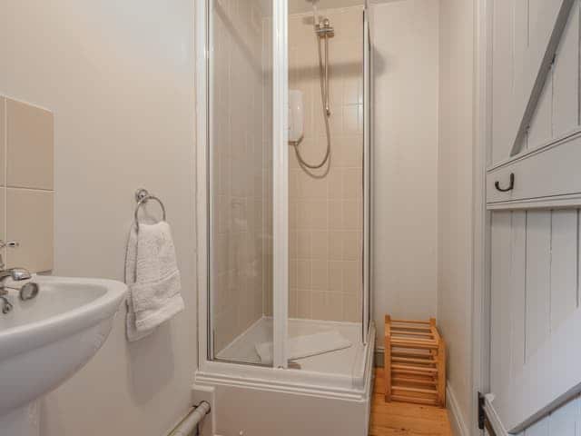 Bathroom | Riverview, Somerford Keynes