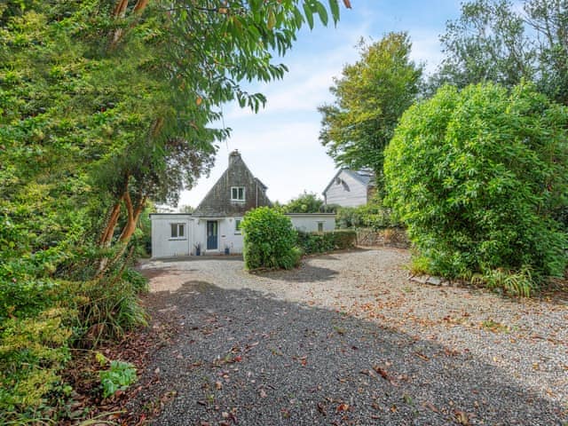 Exterior | Brigids Patch, St Mawes