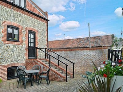 Crab Cottage Ref Cqr In Wells Next The Sea Norfolk Cottages Com