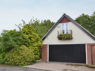 Small, comfortable, detached holiday studio | The Studio at the Neuk, Warkworth