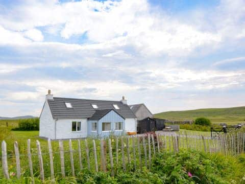 A traditional crofters cottage  | Frank&rsquo;s, Bornesketaig near Uig