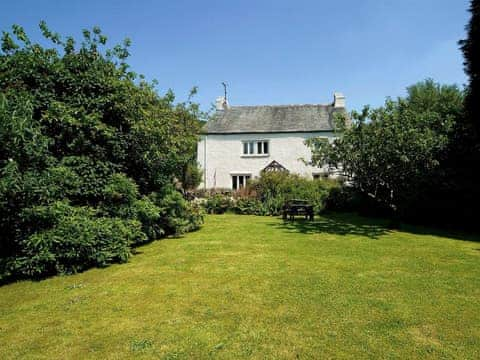 Spacious garden | Bridge End Farmhouse - Bridge End Farm Cottages, Boot, near Eskdale