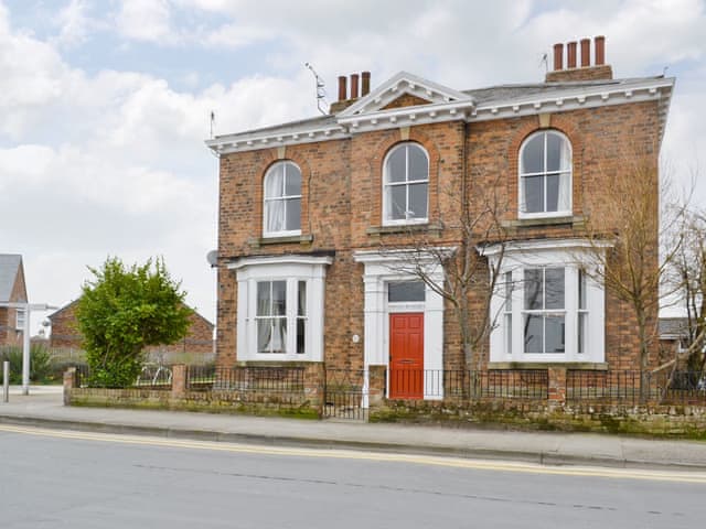 A lovely ground floor conversion of a Grade II listed, former station master’s house | Station House, Hornsea