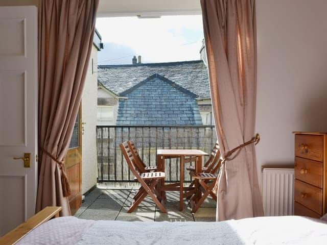 The second balcony is shared between the double bedroom anf the bunk bedroom | Fellside - Royal Oak House, Keswick