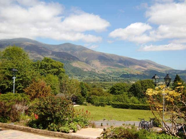 Just a few miles from the Fells makes this an ideal property for use as a base for many outdoor pursuits | 7 Ladstock Hall - Ladstock Hall, Thornthwaite