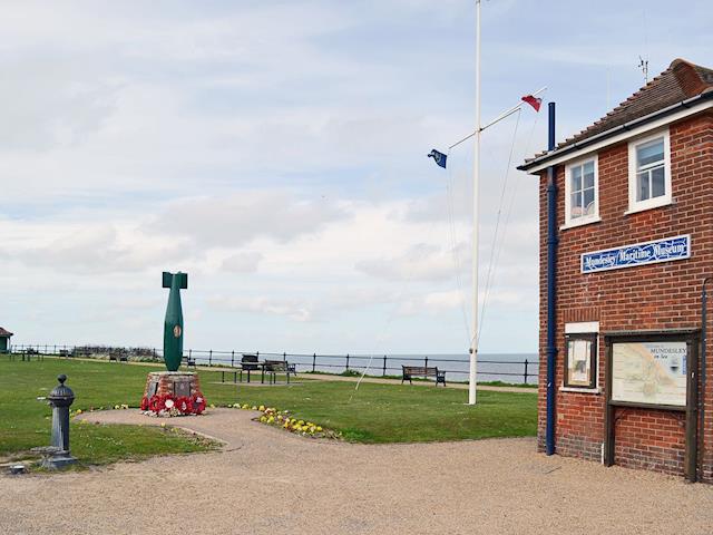 Mundesley is a traditional Norfolk seaside village | Beachcomber, Mundesley, near North Walsham