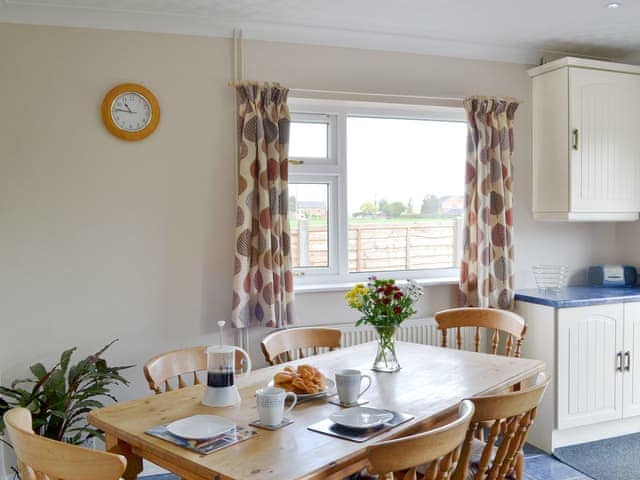 Charming kitchen/ diner | Mill View, Neatishead, near Horning