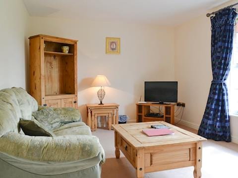 Living room | Camelia - Netley Hall, Dorrington, near Shrewsbury