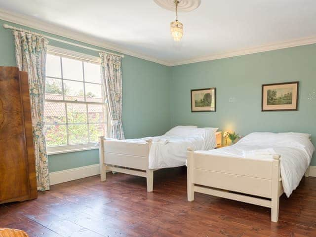 Roomy twin bedroom | Tilney Hall, Kings Lynn