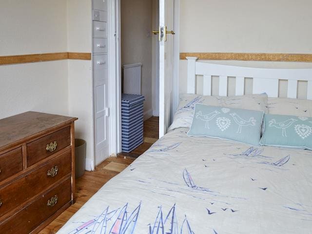 Relaxing double bedroom | Sea Folly, Brightlingsea