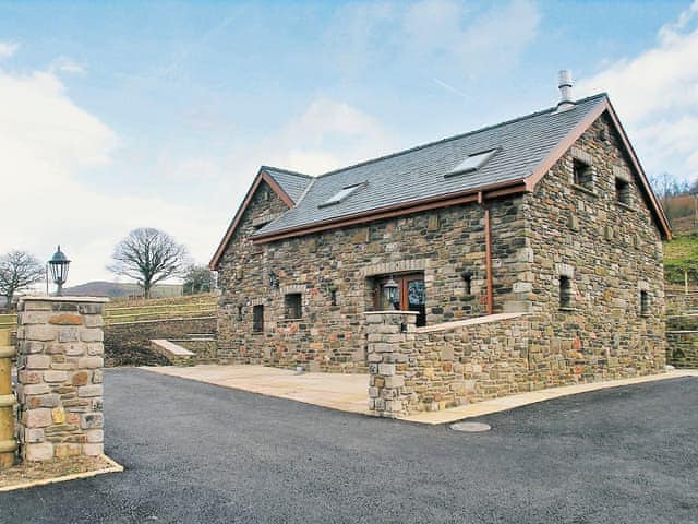 Exterior | Bwthyn Cerrig - Crynant Cottages, Crynant, near Neath