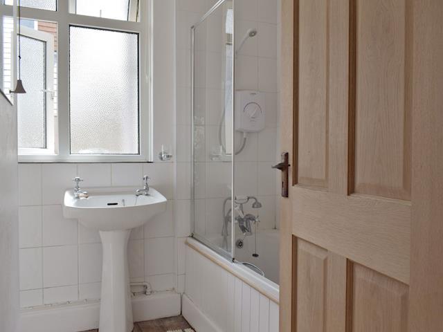 Family bathroom with shower over bath | Bella Vista, Ryde