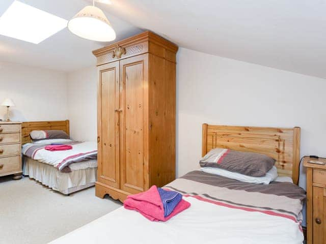 Twin bedroom | Grisedale Barn, Threshfield, near Grassington